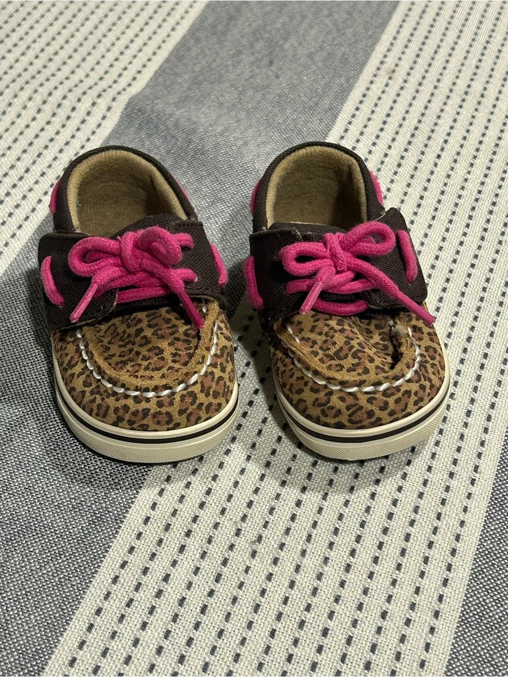 Infant Sperry Leopard Print Boat Shoes with Pink Accents